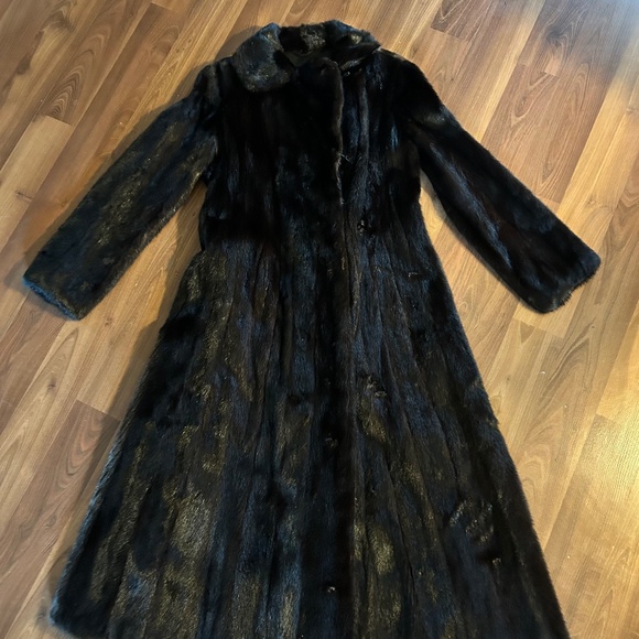 Vintage Holt Renfrew Mink Coat - Picture 1 of 10